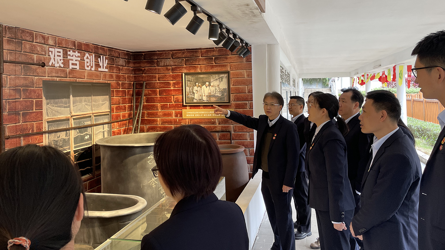 不忘初心、勇毅前杏转—第二党支部发展主题党日活动